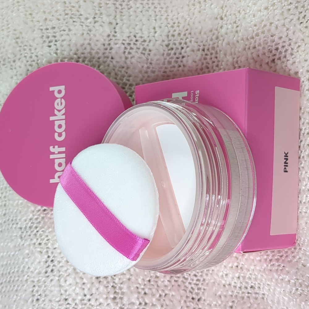 Half Caked Star Bright Loose Setting Powder in Pink, 8.5g/0.29oz - Picture 2 of 10